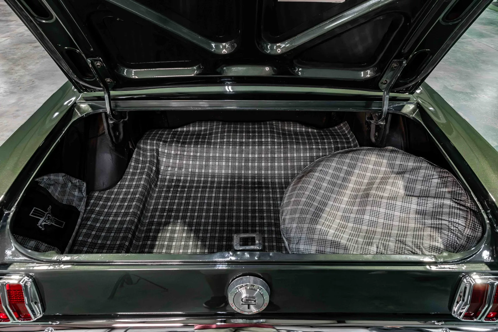 1966-Ford-Mustang-Ivy Green Metallic-6F07A241889-52.jpg